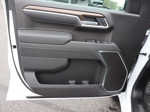 New 2026 Chevrolet Silverado 1500 LT AWD/4WD image 4