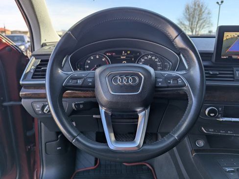 Used 2020 Audi Q5 2.0T Premium w/ Convenience Package image 13