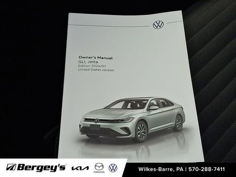 Certified 2025 Volkswagen Jetta S image 26