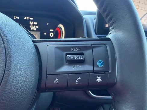 Certified 2024 Nissan Rogue Platinum w/ Platinum Premium Package image 18