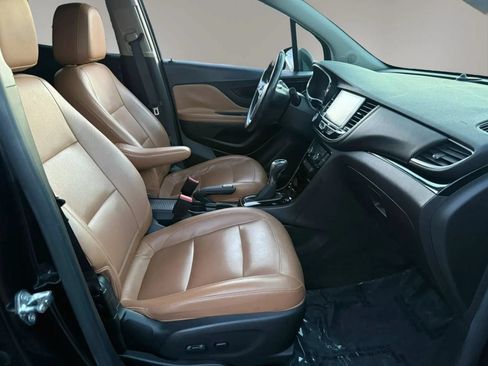 Used 2017 Buick Encore Essence FWD image 20