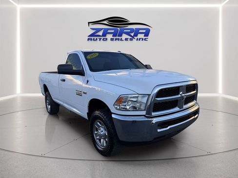 Used 2015 RAM 2500 Tradesman w/ Chrome Appearance Group AWD/4WD image 9