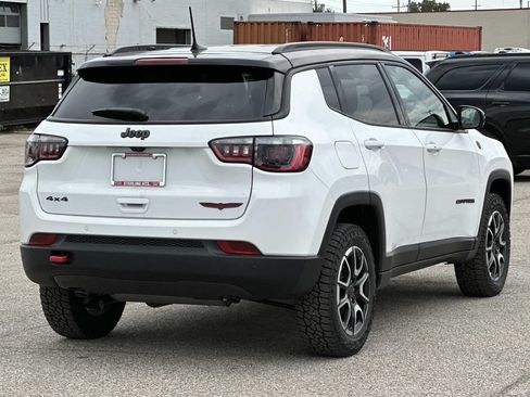 New 2026 Jeep Compass Trailhawk AWD/4WD image 3