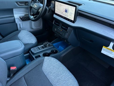 New 2025 Ford Maverick XLT w/ XLT Luxury Package image 14