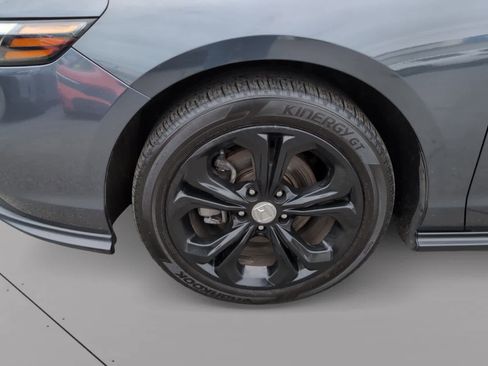 Used 2024 Honda Accord LX image 19