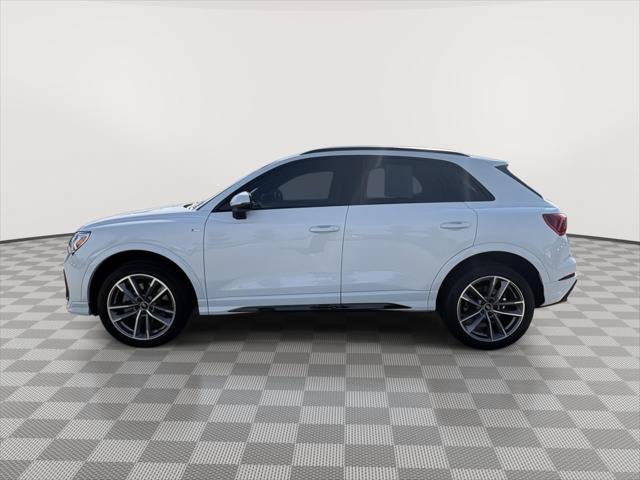 Used 2024 Audi Q3 2.0T Premium Plus AWD/4WD image 2