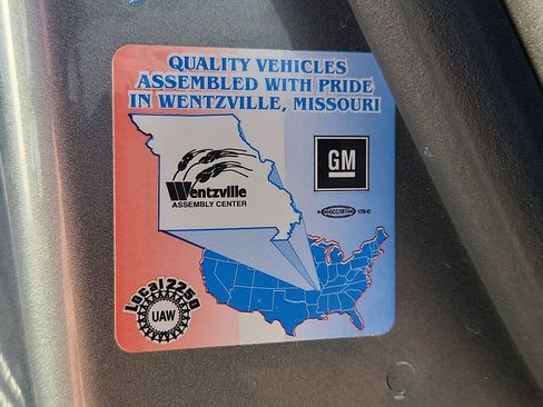 Used 2024 GMC Canyon AT4X image 29