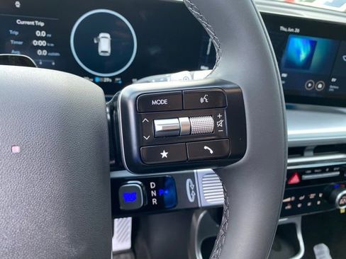 New 2026 Hyundai Ioniq 9 S image 16