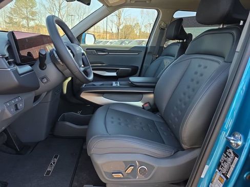 New 2026 Kia EV9 Wind image 5