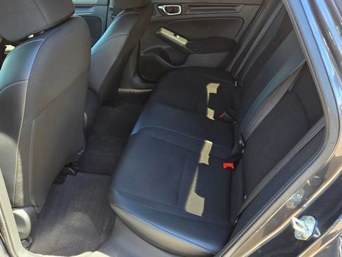 Used 2022 Honda Civic Sport image 11