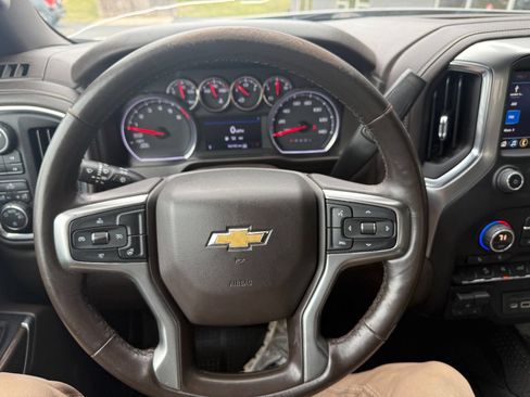 Used 2019 Chevrolet Silverado 1500 LT w/ All-Star Edition image 18