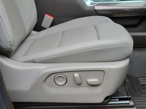 New 2025 Chevrolet Silverado 2500 LTZ w/ LTZ Convenience Package image 19