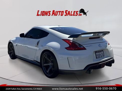 Used 2014 Nissan 370Z NISMO w/ Bose Package RWD image 7