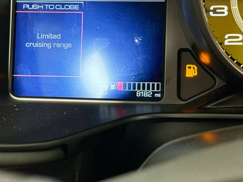 Certified 2021 Ferrari Portofino RWD image 31