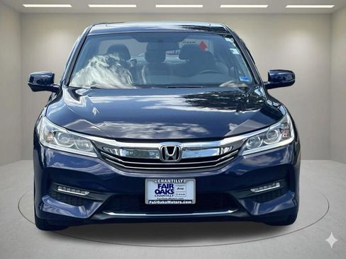 Used 2017 Honda Accord EX-L image 3