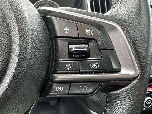 Used 2022 Subaru Forester Premium image 27