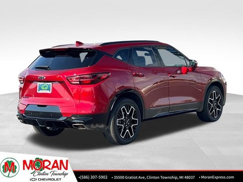 Certified 2024 Chevrolet Blazer RS w/ Driver Confidence II Package image 6
