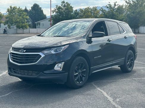 Used 2020 Chevrolet Equinox LT FWD image 8
