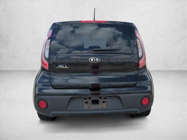 Used 2017 Kia Soul FWD image 6