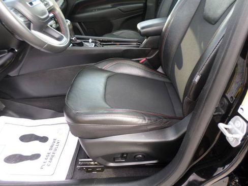 Used 2023 Jeep Compass Trailhawk w/ Sun and Sound Group AWD/4WD image 37