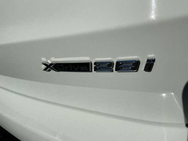 Used 2025 BMW X1 xDrive28i w/ Technology Package AWD/4WD image 32