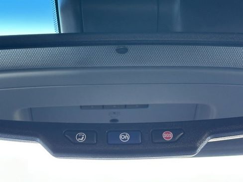 Used 2018 Chevrolet Tahoe LT image 44