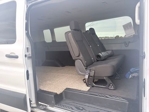 Used 2017 Ford Transit 350 XLT image 26