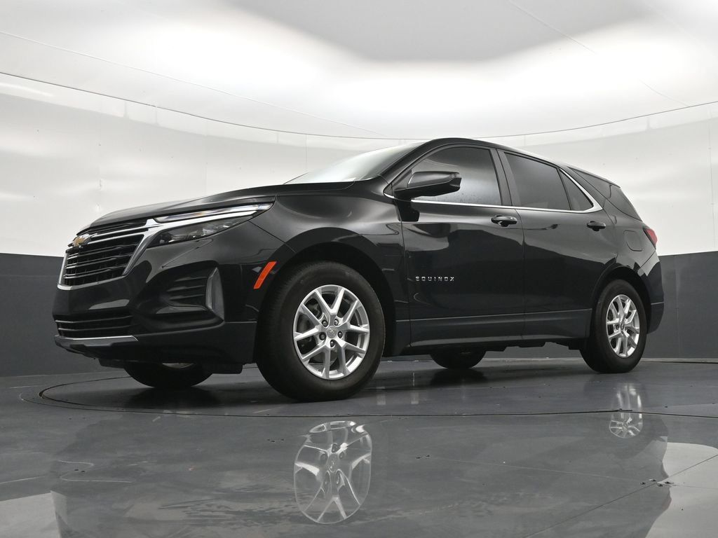 Used 2024 Chevrolet Equinox LT FWD image 23