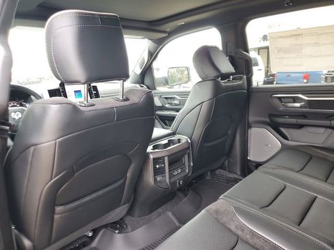 New 2026 RAM 1500 Laramie AWD/4WD image 13