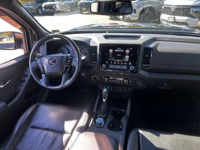 Used 2022 Nissan Frontier PRO-4X w/ Pro-4X Premium Package AWD/4WD image 25