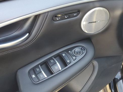 Used 2023 INFINITI QX55 Essential AWD/4WD image 10