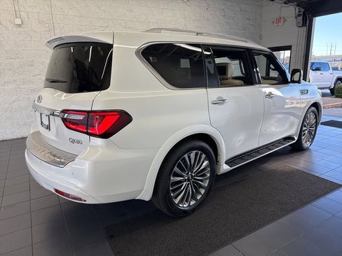 Used 2021 INFINITI QX80 Sensory w/ All-Season Package image 8