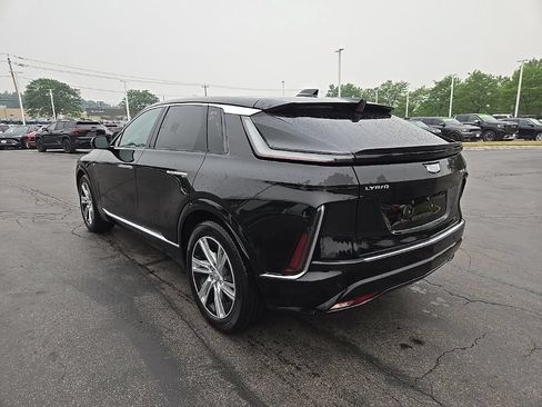 Certified 2024 Cadillac Lyriq Tech w/ Driver Assist Package AWD/4WD image 4