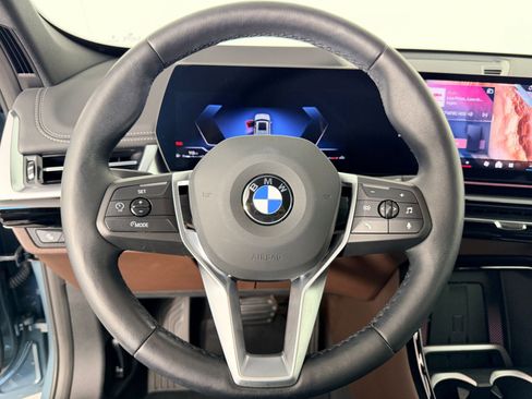 Certified 2025 BMW X1 xDrive28i AWD/4WD image 14