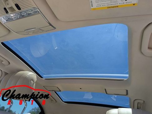 Used 2017 Mercedes-Benz S 550 Sedan image 22