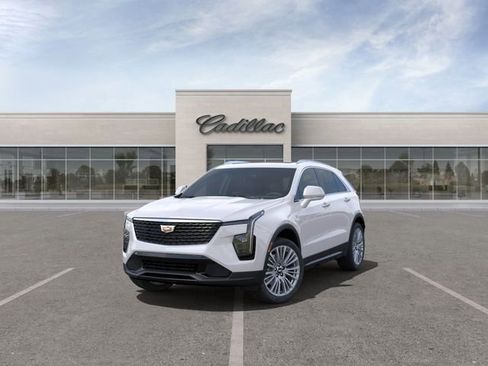 New 2024 Cadillac XT4 Premium Luxury image 8