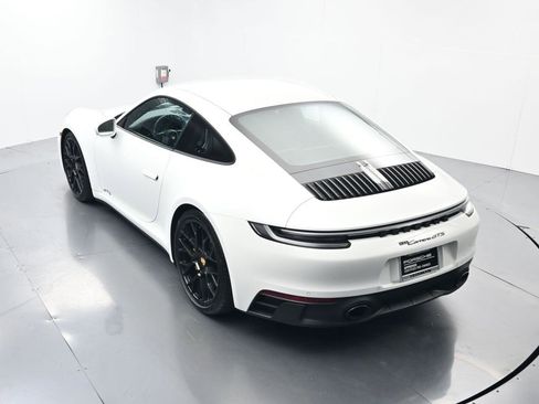 Used 2024 Porsche 911 Carrera GTS image 38