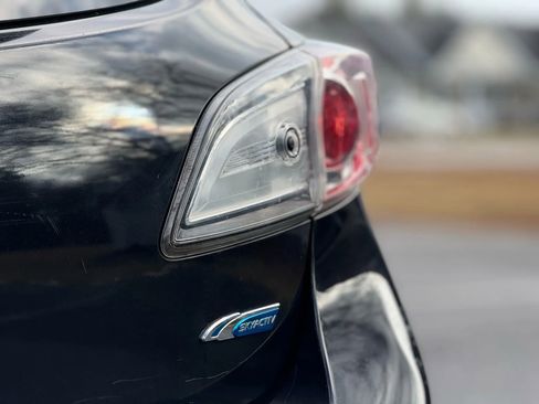 Used 2013 MAZDA MAZDA3 i Touring image 9