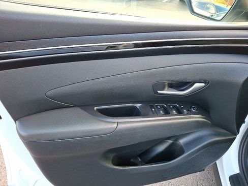 Used 2022 Hyundai Tucson SEL image 12