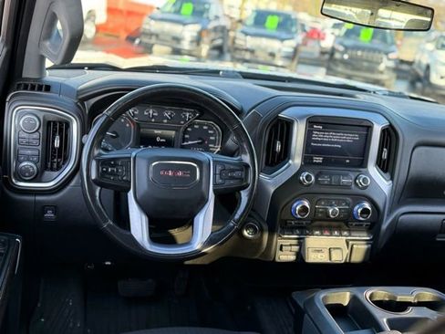 Used 2020 GMC Sierra 1500 SLE w/ SLE Value Package image 12