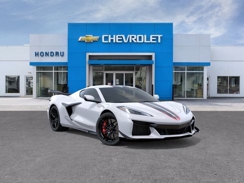 New 2026 Chevrolet Corvette Z06 w/ Z07 Performance Package RWD image 1