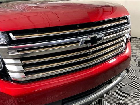 Used 2024 Chevrolet Tahoe High Country image 41