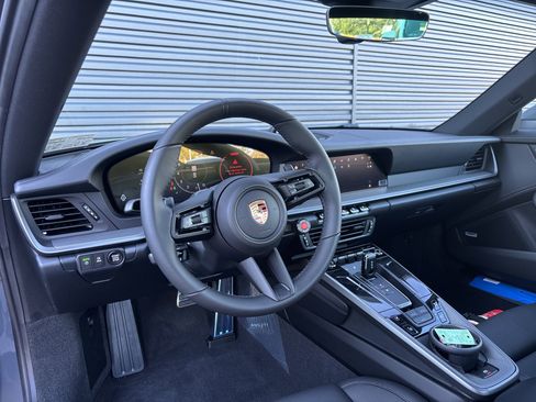 New 2026 Porsche 911 Carrera 4S image 12
