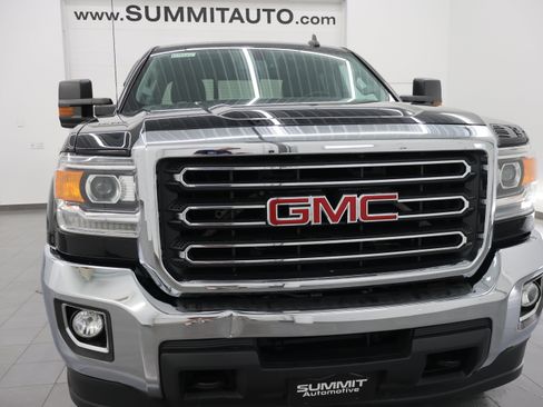 Used 2018 GMC Sierra 2500 SLE w/ HD SLE Preferred Plus Package AWD/4WD image 25