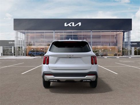 Used 2025 Kia Sorento S image 37