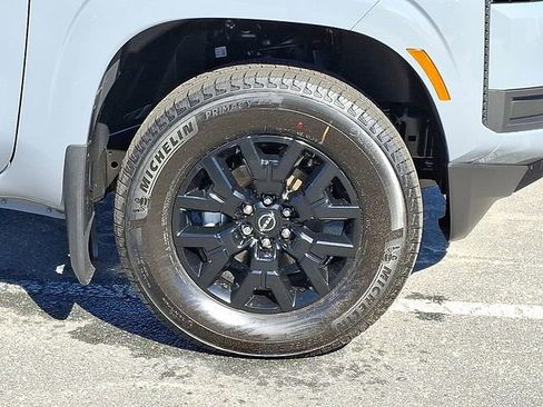 New 2026 Nissan Frontier SV w/ Tow Package image 7