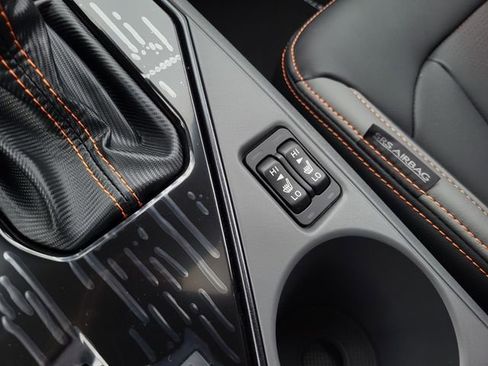 New 2025 Subaru Crosstrek 2.5i Limited w/ Crosstrek Mirror Package image 22