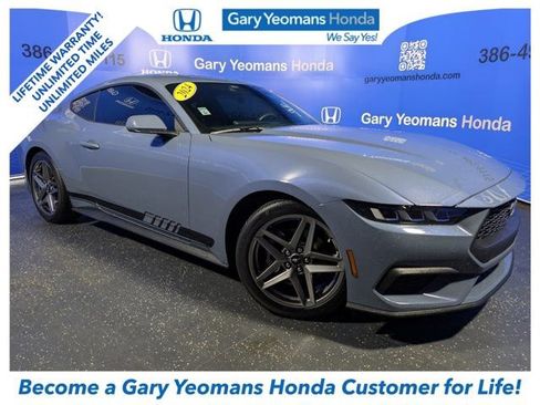 Used 2024 Ford Mustang Premium image 1