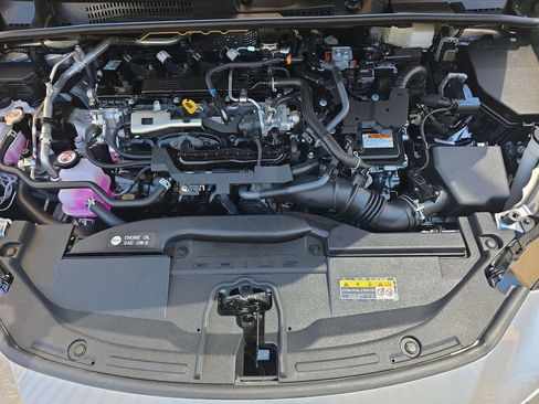 Used 2026 Toyota Prius XLE FWD image 31