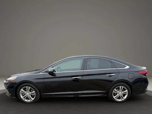 Used 2018 Hyundai Sonata Limited w/ Ultimate Package 07 FWD image 8